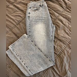 Stylish Gray Boyfriend Jeans